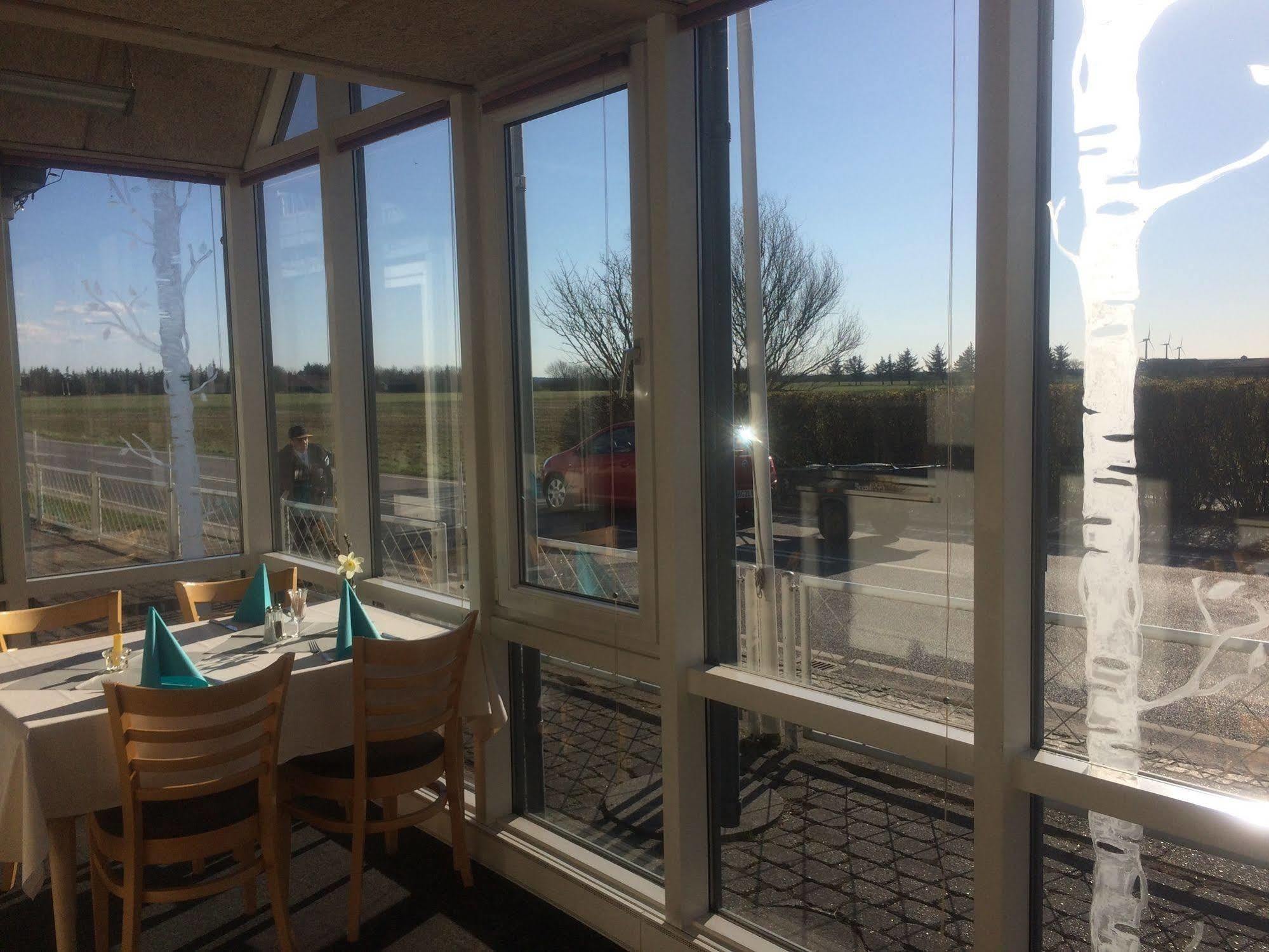 Hotel Bork Kro Hemmet Buitenkant foto